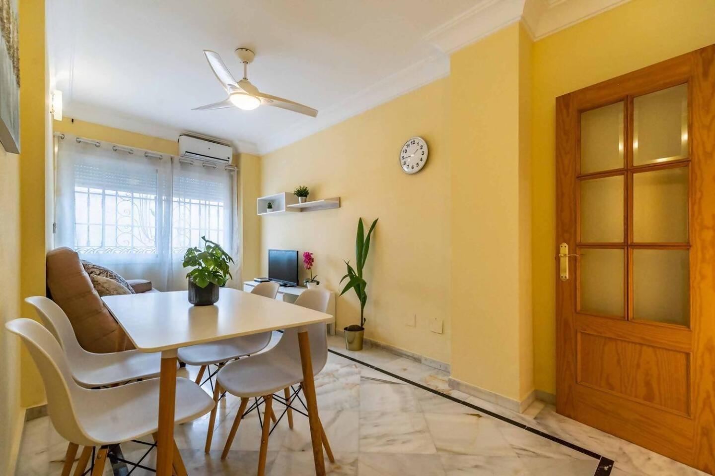 Cyv Centrally Located 1 Bed 1 Bath Near The Beach Fuengirola Buitenkant foto